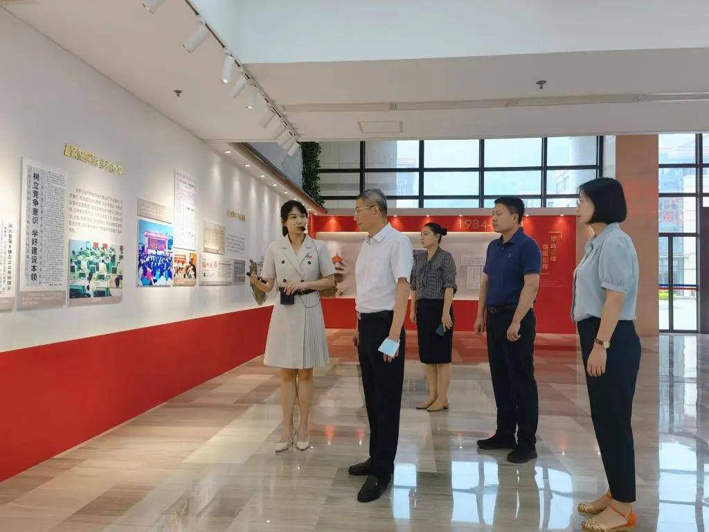 校領導帶隊赴閩江學院調研學訪